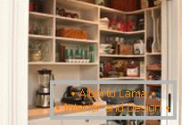 15 најпопуларни идеи за организирање простор во кујната