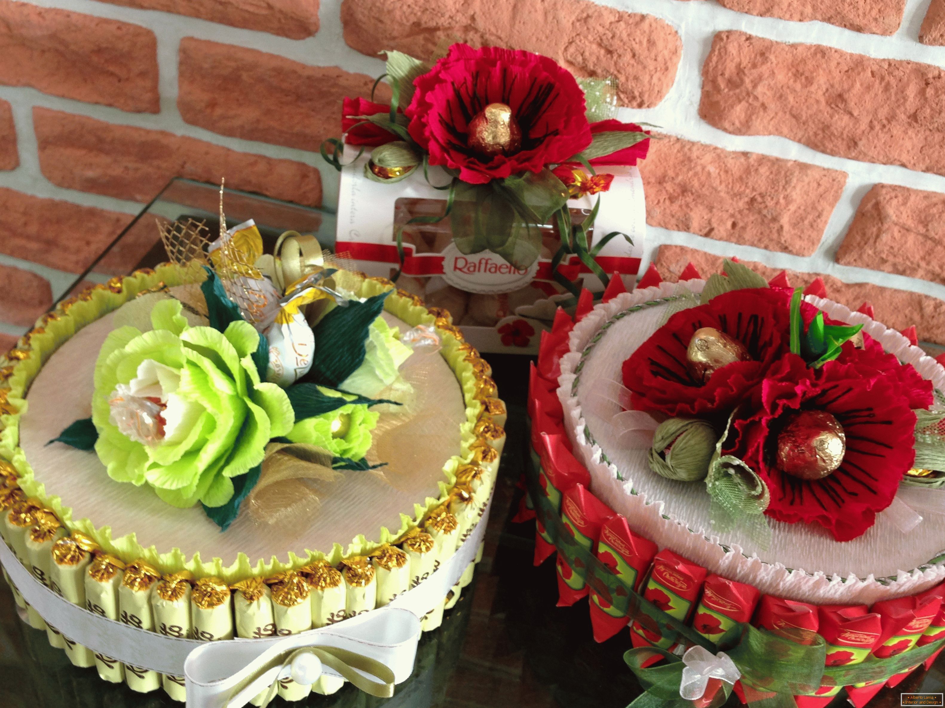 Изработка на колачи со цвеќиња