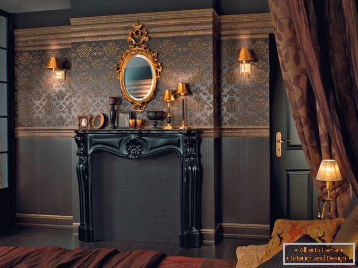Темно кафеава позадина за спалната соба во барокен стил. Панелот на целиот ѕид е украсен со симетрични златни обрасци.