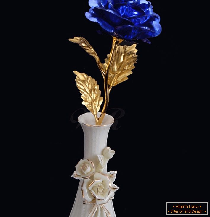 Засекогаш-љубов-злато-фолија-роза-зачувана-нормално-злато-цвет-роза-сина боја-за-декорација-свадба-Божиќ