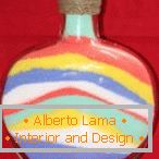 Комбинацијата на слоеви со боја на сол во шишето