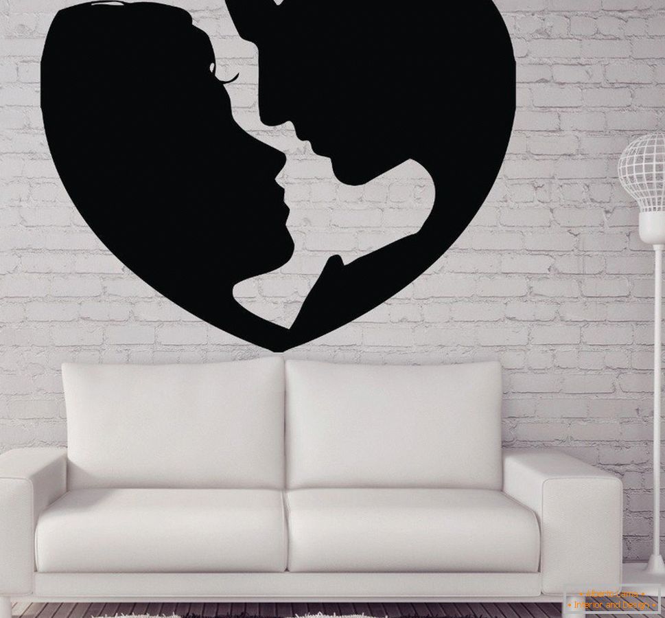 Декор на ѕидот со профилот на двојката во љубов