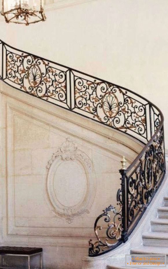 Дизајн на скалила во приватна куќа, фото 1