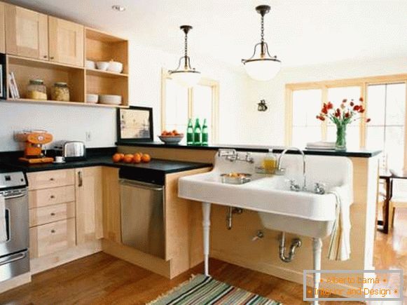 Дизајн аголна кујна, заменети со трпезарија, во приватна куќа - фото