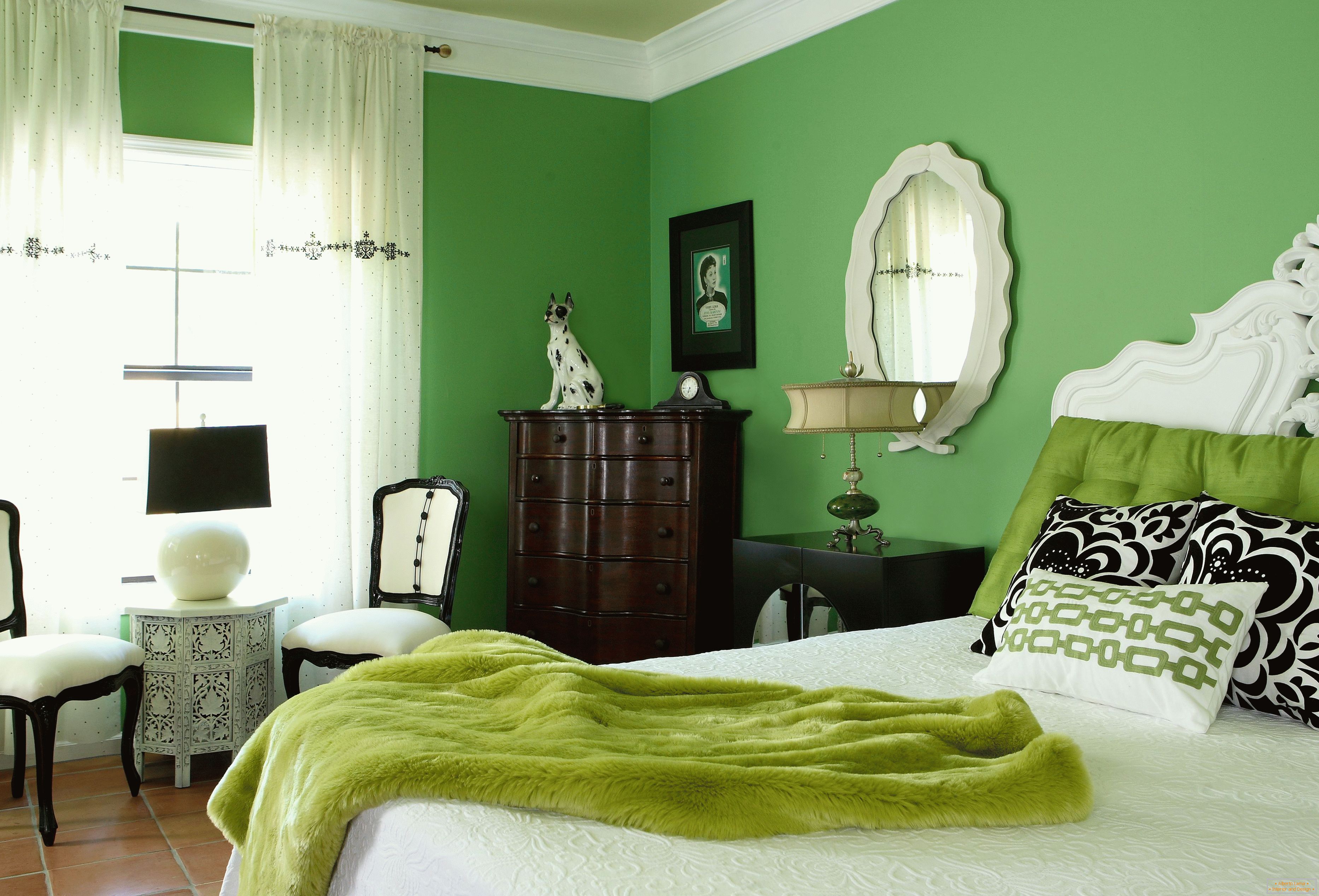 Спална соба во зелени бои