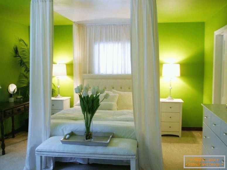 Осветлување в спальне зеленого цвета