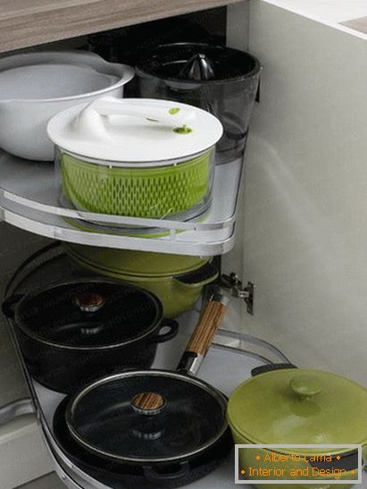 Фиоки за складирање на садови