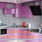Дизајн на сиво-виолетова кујна