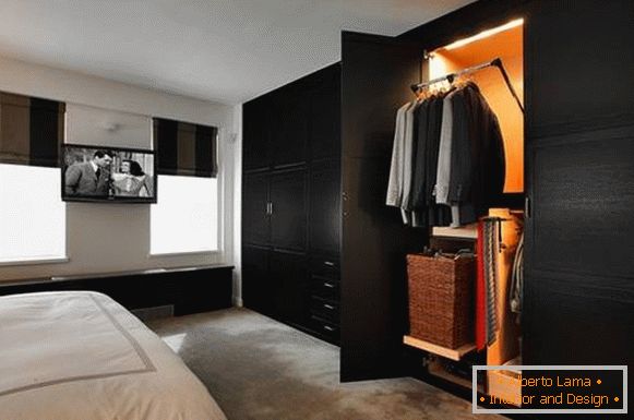 Мала гардероба во спалната соба - избор од 25 фотографии