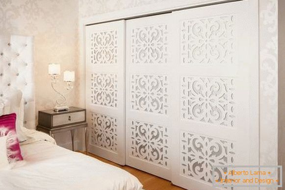 Гардероба во спалната соба - фото дизајнерски луксузен гламур 2016 година