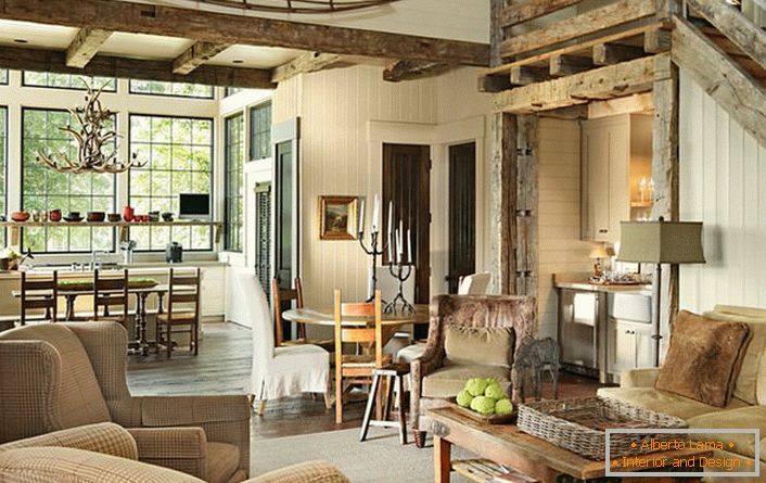 Правилно избраната комбинација од мебел и мебел во внатрешноста на дневната соба го прави селскиот стил креативно и необично решение за декорација. 