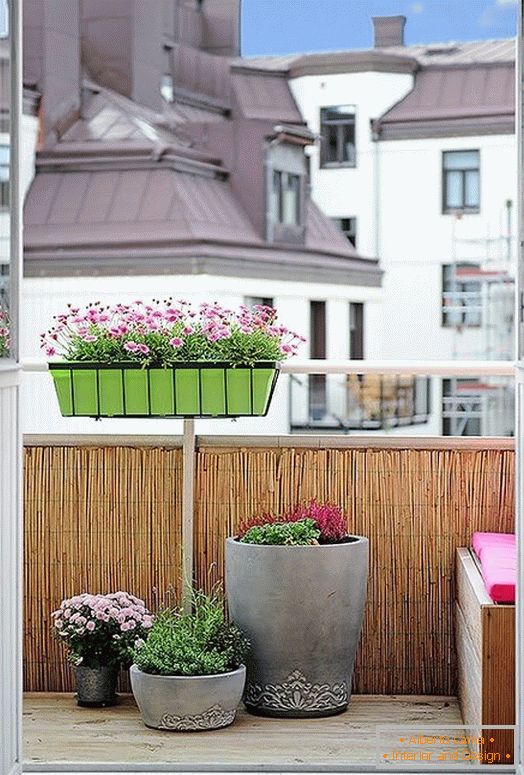 Убава веранда на мал балкон
