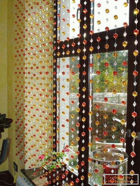 убави завеси во кујната со балконска врата, фото 31
