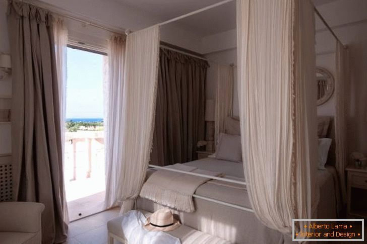 Спална соба дизајн во хотелот Borgo Egnazia