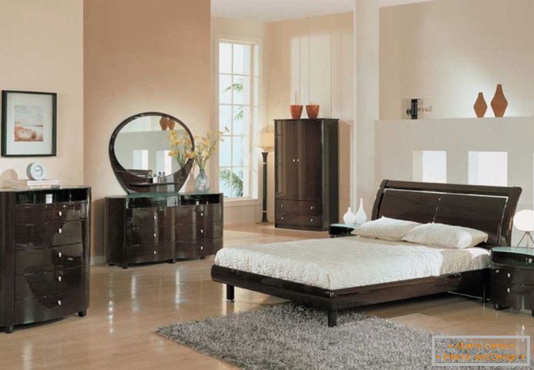 класични и едноставни спални-трендови-со-сјајни-мебел-со-суета-и-салон-и-кревет-каучот-и-шал-тепих-и-ламинат-тротоарите-и-маса ламба