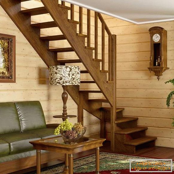 Средни дрвени скали во приватна куќа - фото дизајн во модерен стил