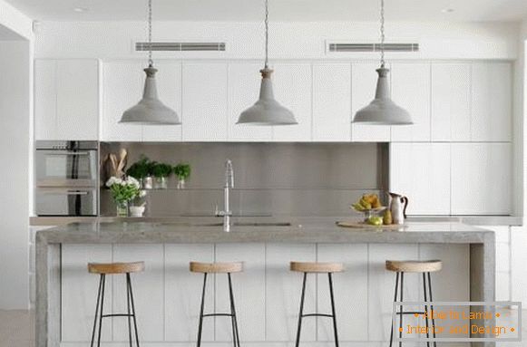 Прекрасни кујни 2016 - бела кујна во модерен стил