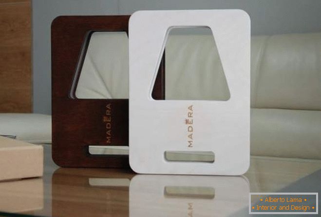 LED светилка за маси Madera 007 - дизайн и оттенки на фото
