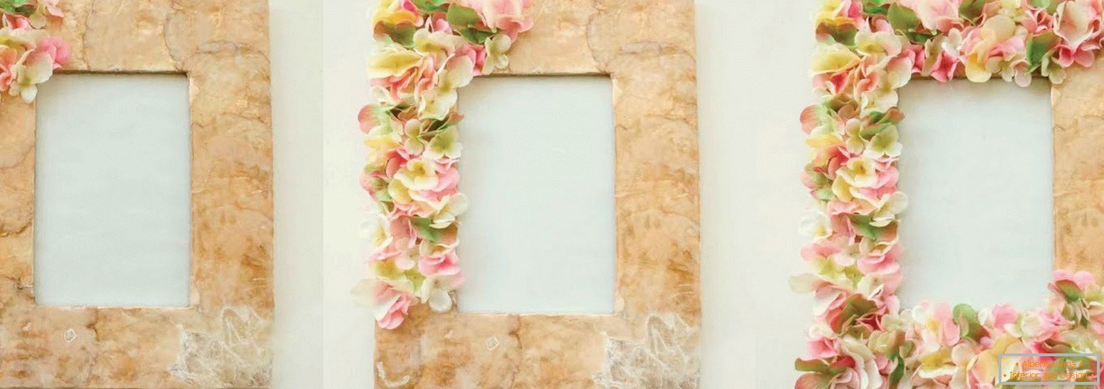 Фото рамка украсена со цвеќиња