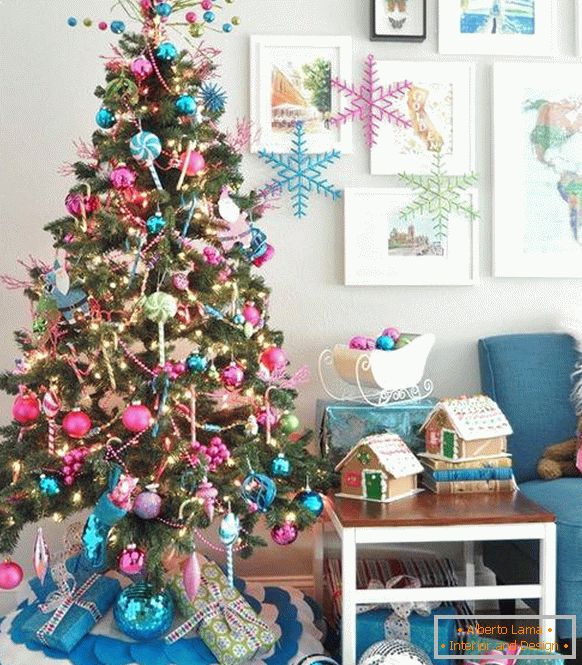 Декорација на новогодишна елка