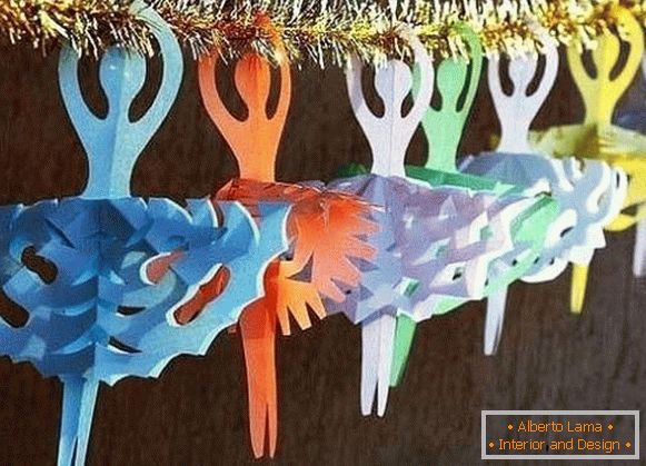 Божиќ венец на снегулки со своими руками, фото 58