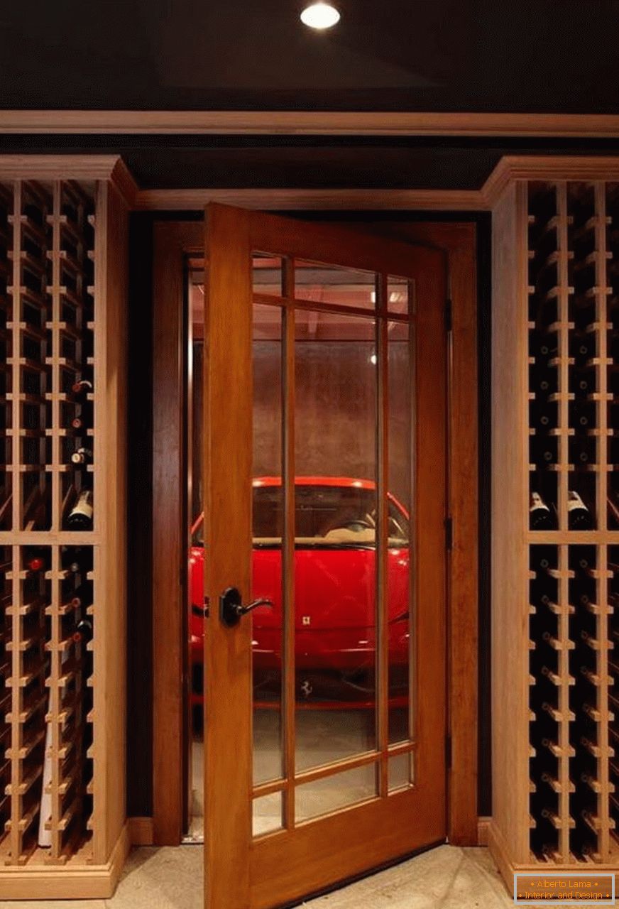 Паркинг простор во винарската визба
