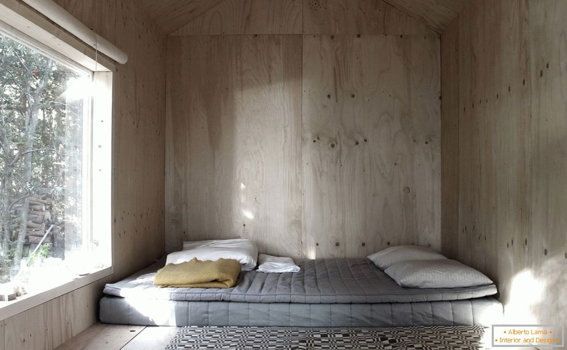 Спальня мини-дома Кабина Ermitage в Швеции