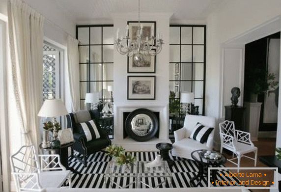 Црно-бело и шарени дизајн на дневната соба
