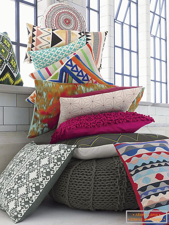 Текстилни перници од различни материјали
