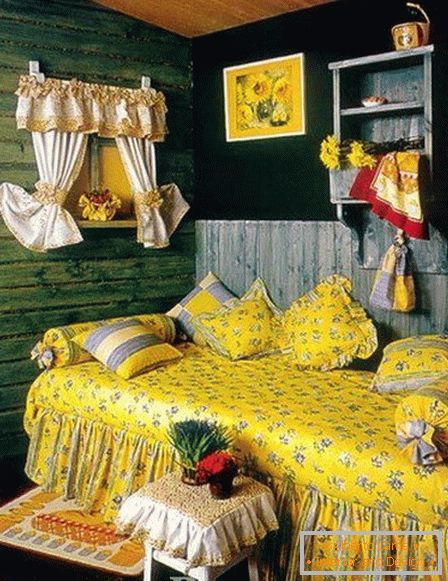 Спална соба со текстил декор за руски дизајн