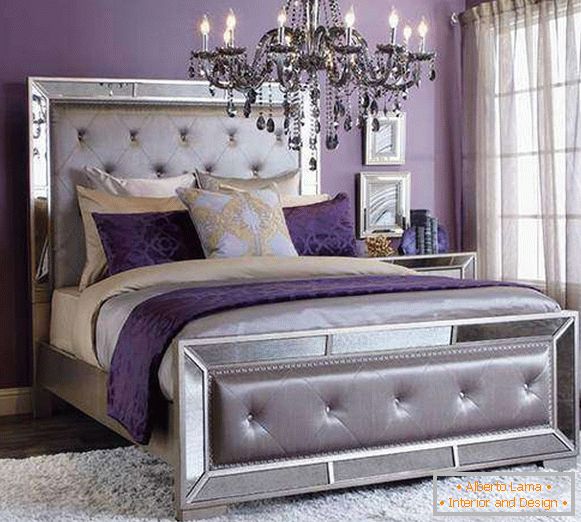 Виолетова спална соба - фото во комбинација со сребрена боја