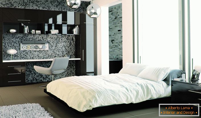Во дизајнот на мебел за спална соба со сјајна површина успешно се комбинира со матираните ѕидови.