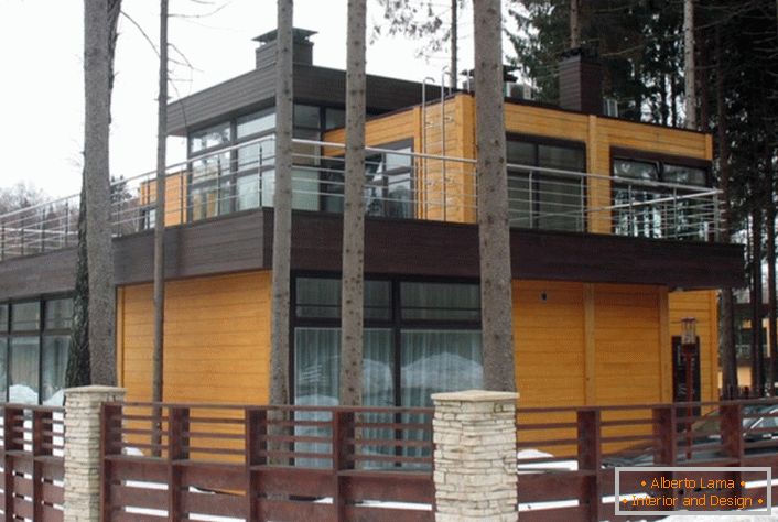 Пример за правилен дизајн на мала куќа во стилот на хај-тек.