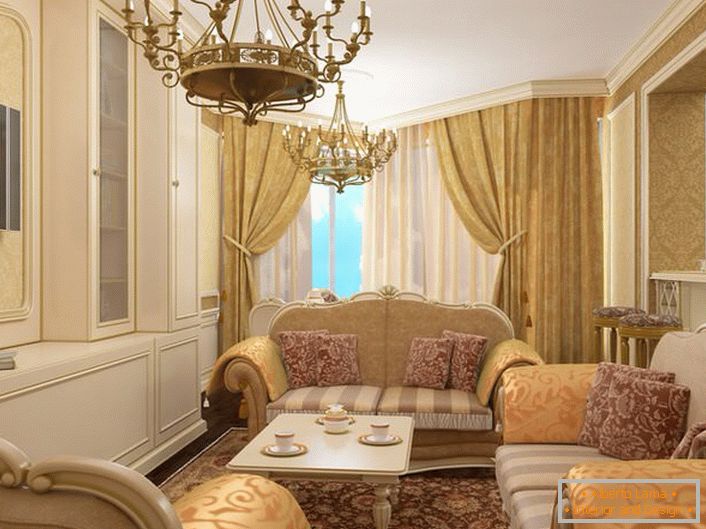 Модерен барокен стил: закривен салон мебел, таписерија со злато шиење, масивни позлатени лустери.