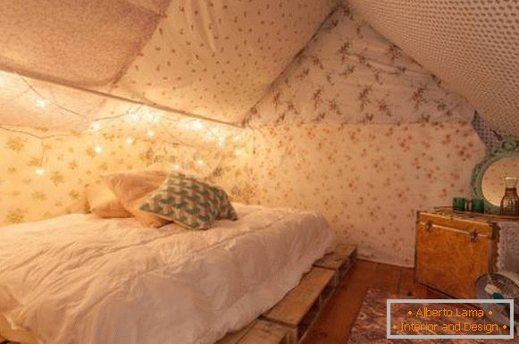 Стил Бохо во внатрешноста - слика на интересен дизајн на спалната соба