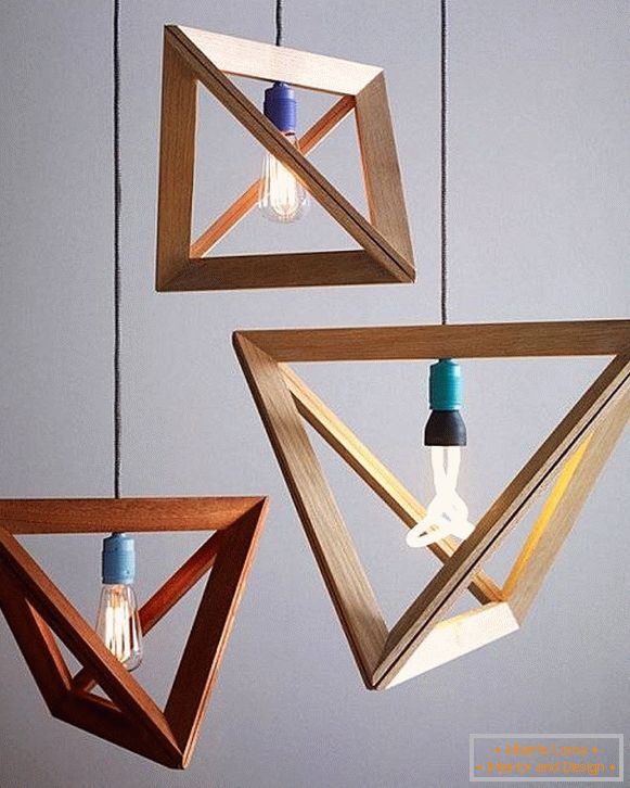 Светилки со геометриски форми