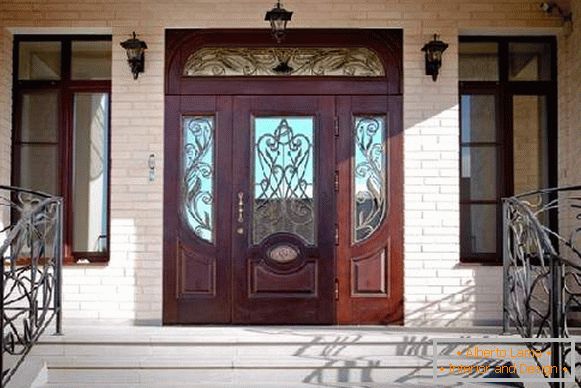 Прекрасни дрвени влезни врати, фото 35