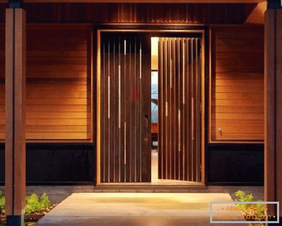 дрвени влезни врати за приватна куќа, фото 6