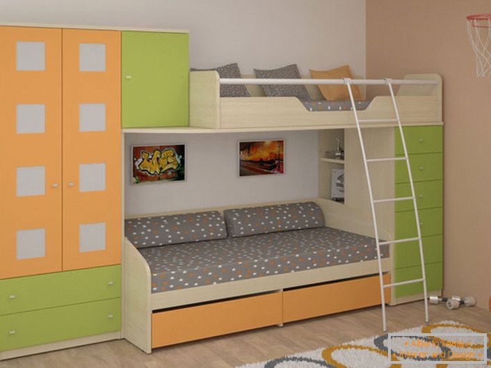 Модуларен мебел со вграден кревет