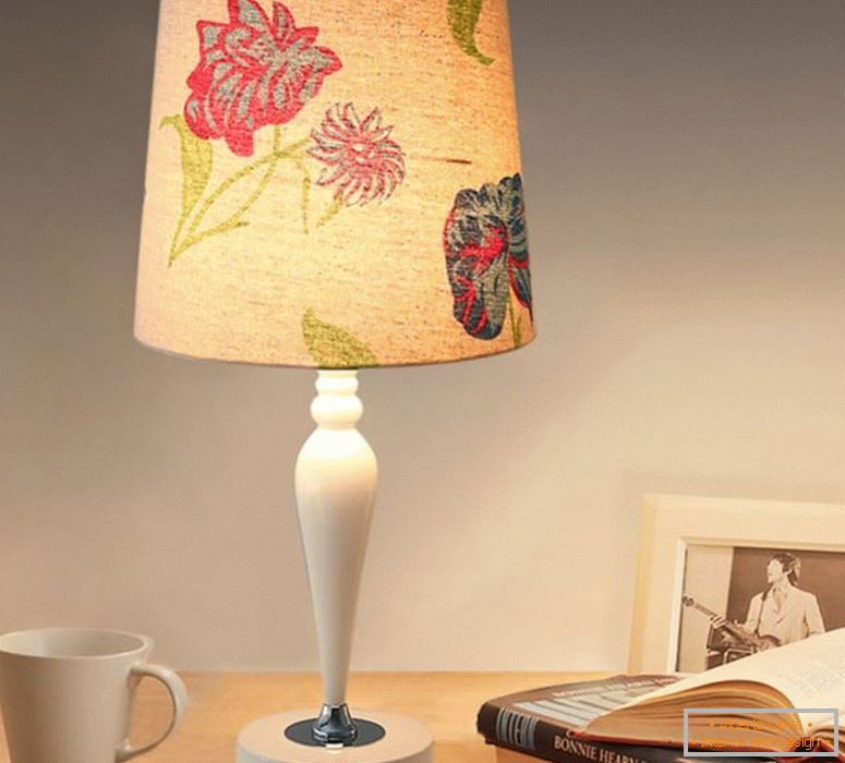 Имино-модерна маса-ламба-смола-светло-ленен-абажур-LED-светло-дома-декор-подарок-за-девојки-затемнување