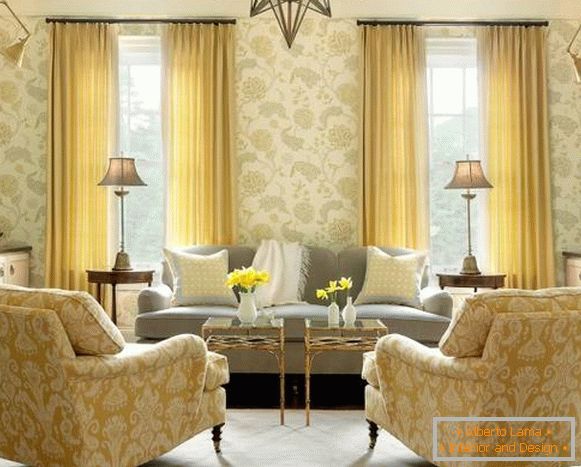 Комбинацијата на жолто и аир во дневната соба