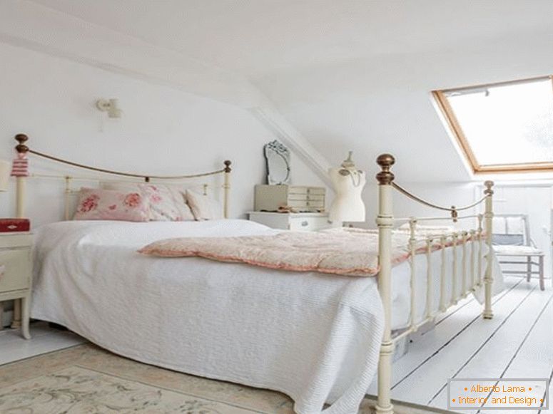 стара бела-спална соба-украсување-украсување-со-гроздобер-мебел-ee24192fb50ecbd0