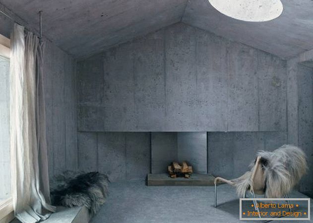 Минималистички внатрешноста на бетонска куќа