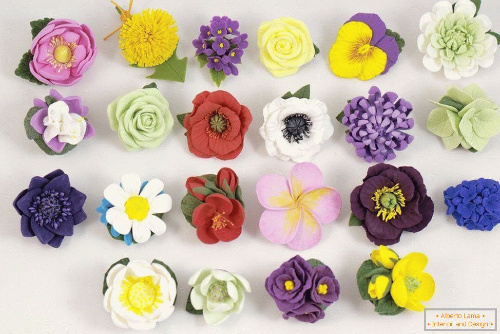Цвеќе направени од полимерна глина