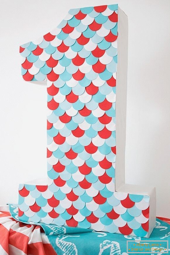 Декоративни букви со хартиени налепници