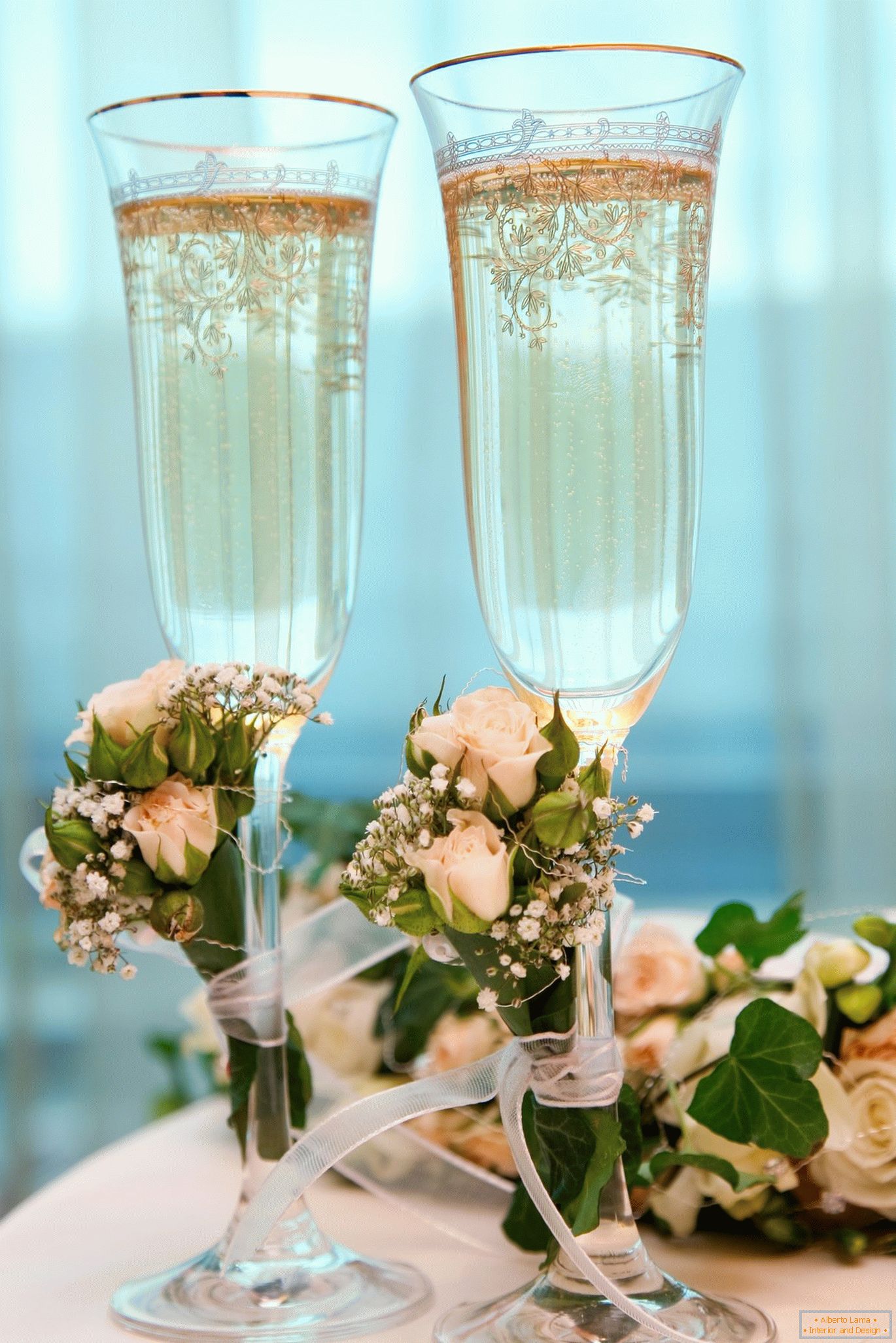Свадбени очила со вештачко цвеќе
