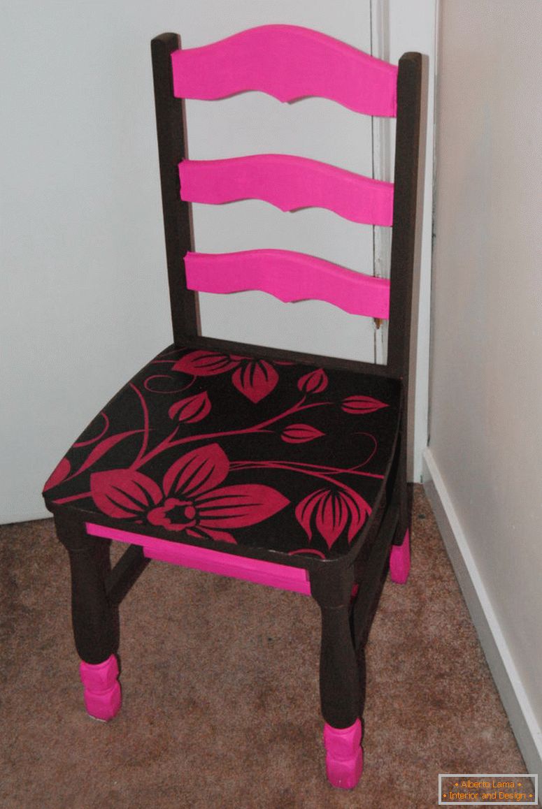 розово-кафеава боја-декупаж-стол
