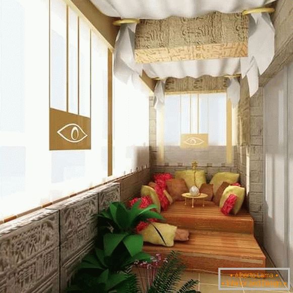 Дизајнот на балконот во станот - слика во ориентален стил