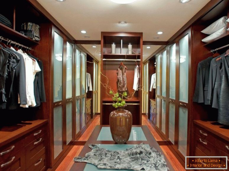 dp_danenberg-design-palo-alto-asian-master-closet_s4x3-jpg-rend-hgtvcom-1280-960