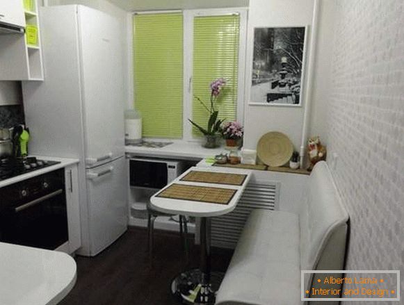 Дизајн на мали соби во станот: кујна со бар контра наместо маса